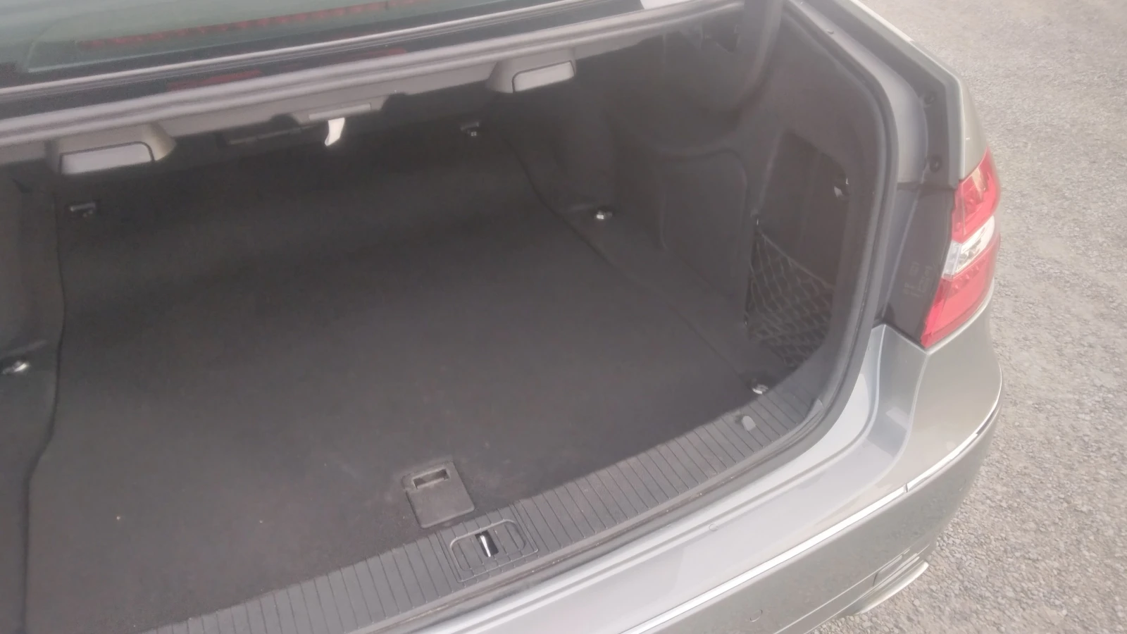 Mercedes-Benz E 350 Mercedes-Benz E-Klasse E 350 CDI 4Matic Avantgarde | Mobile.bg   13