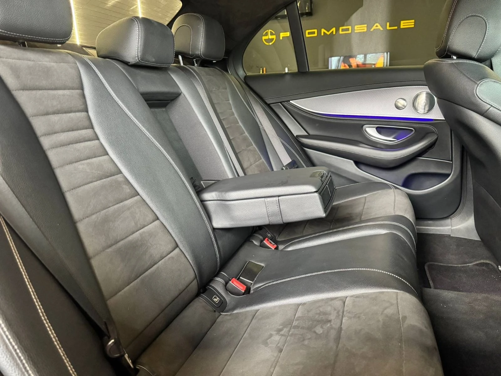 Mercedes-Benz E 220 AMG* Carbon* Ambient * Burm 3D* ������ | Mobile.bg � ����������� 14