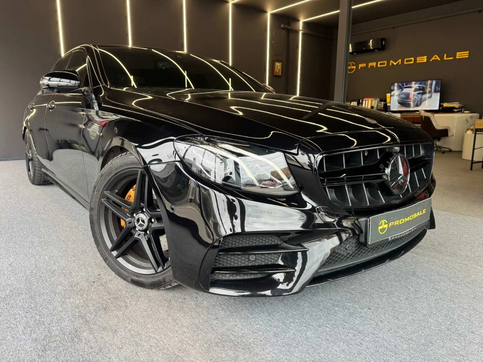 Mercedes-Benz E 220 AMG* Carbon* Ambient * Burm 3D* ������ | Mobile.bg � ����������� 1