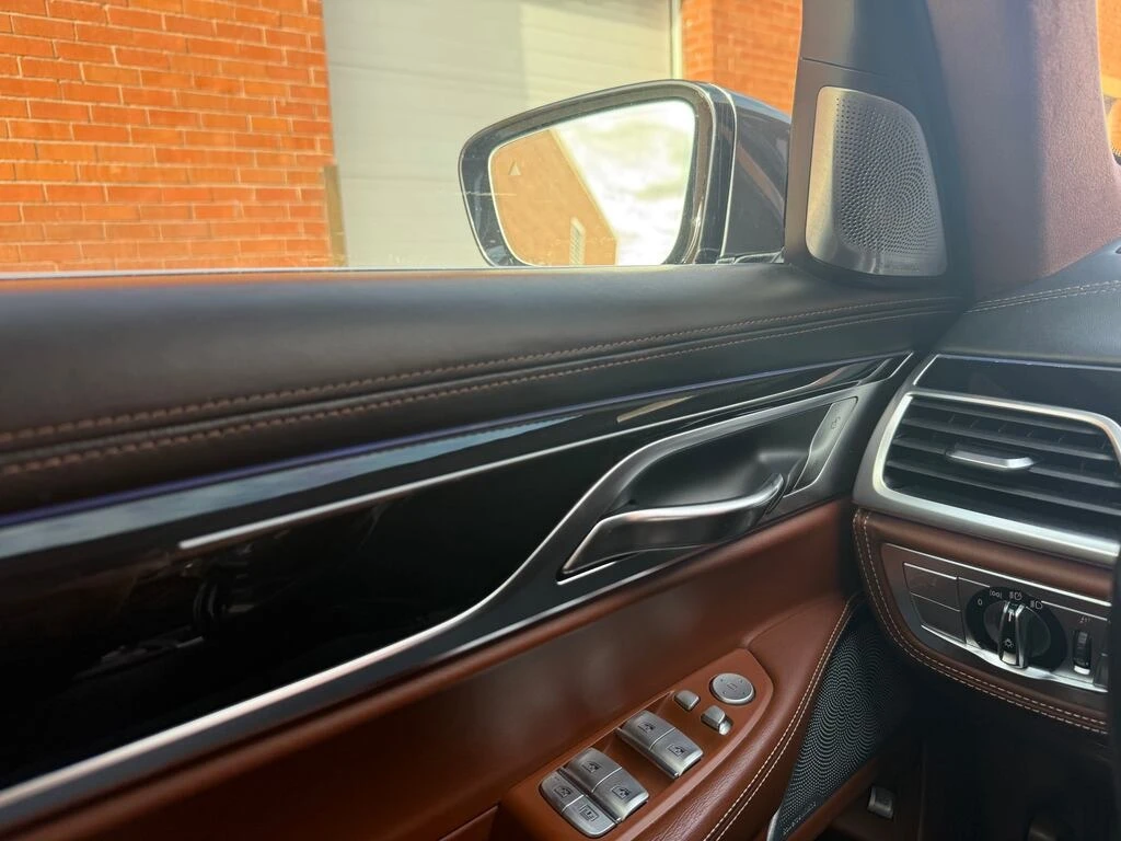 BMW 750 Li xDrive* FULL* CARFAX* АВТО КРЕДИТ*  - изображение 10