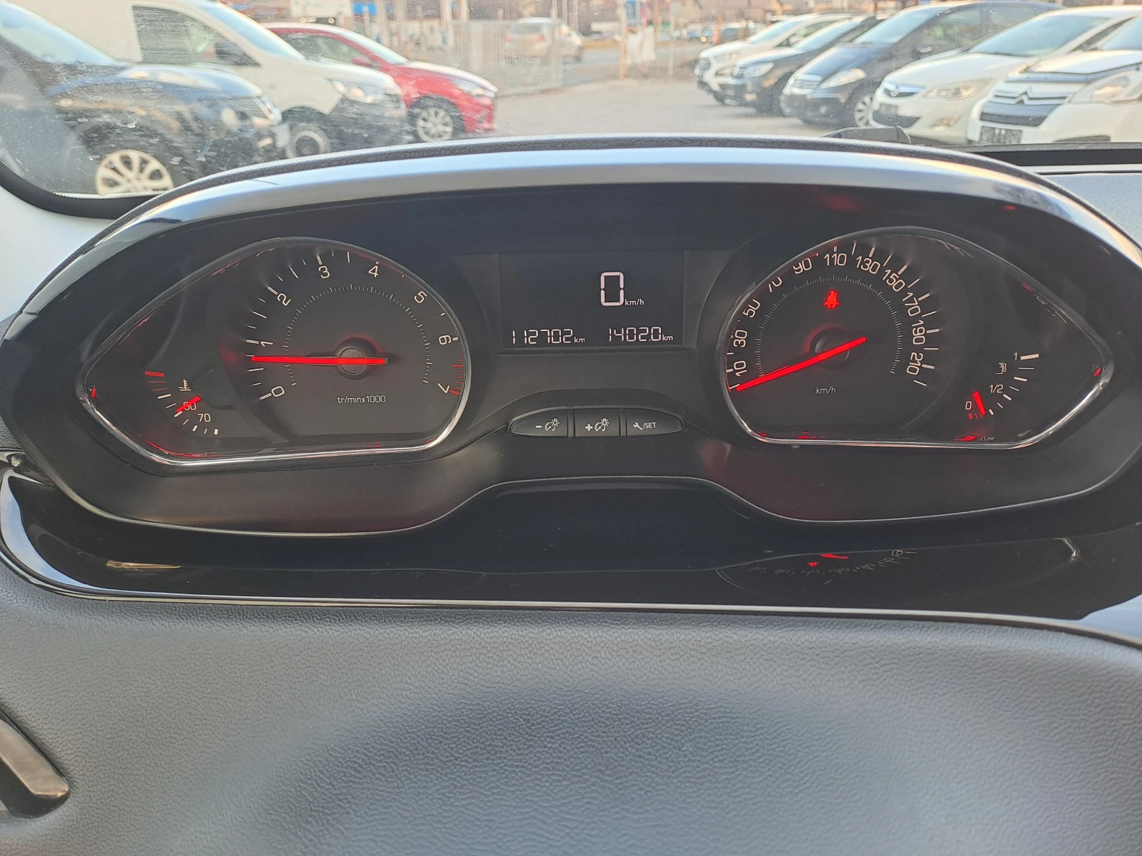 Peugeot 208 1.0 VTI | Mobile.bg � ����������� 13