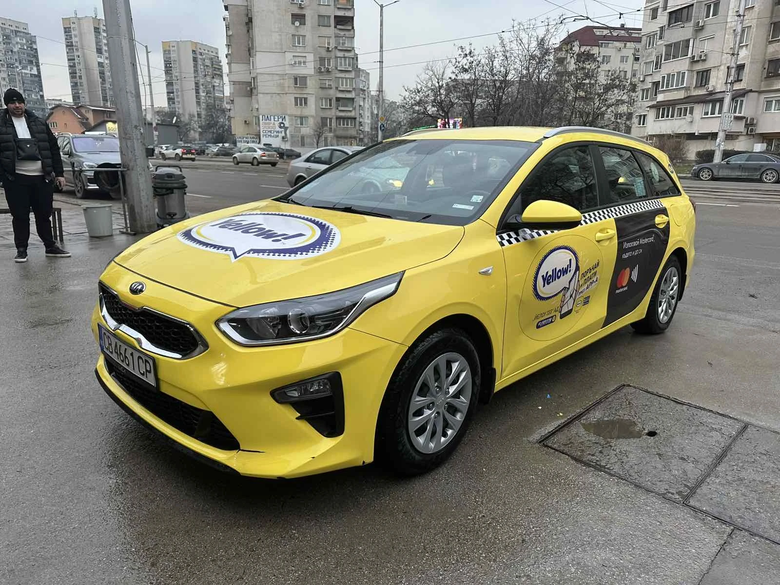 Kia Ceed 1.5 т, снимка 11 - Автомобили и джипове - 53727796