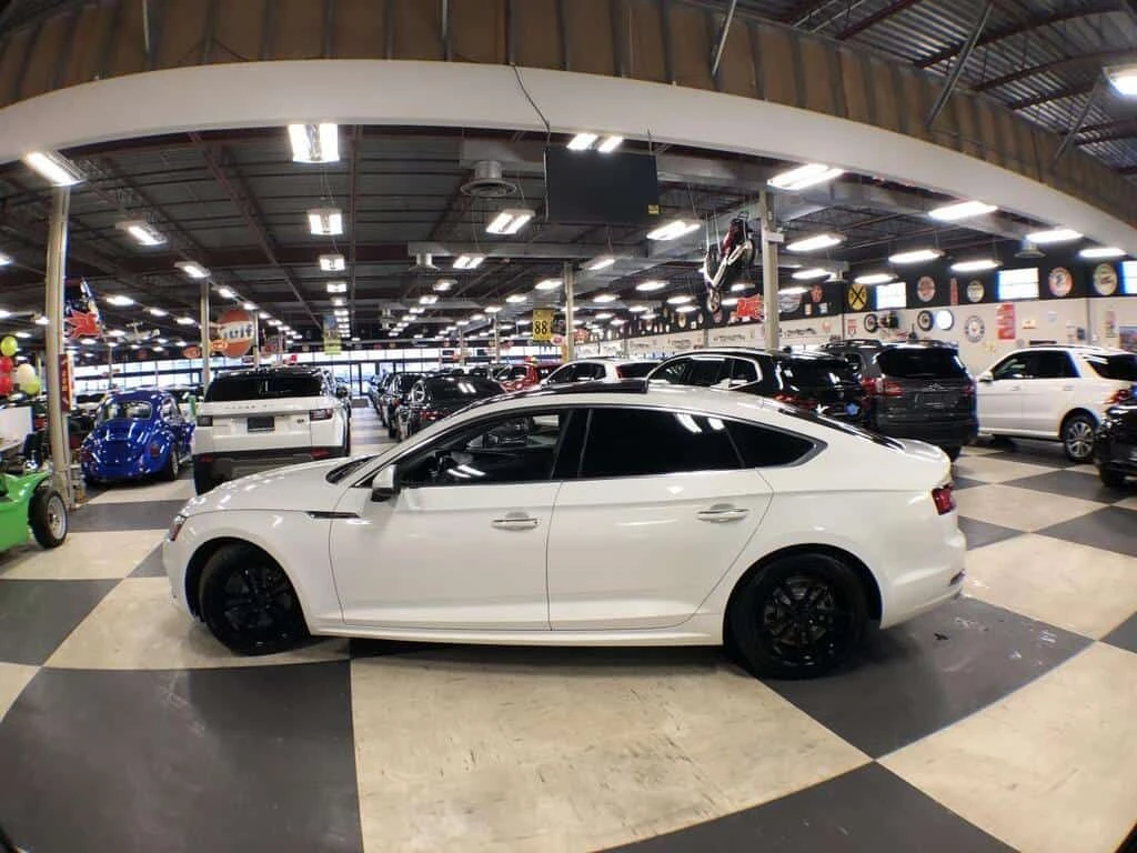 Audi A5 * АВТО КРЕДИТ* ЦЕНА ДО БГ * СЕРВИЗНА ИСТОРИЯ * , снимка 5 - Автомобили и джипове - 53862779