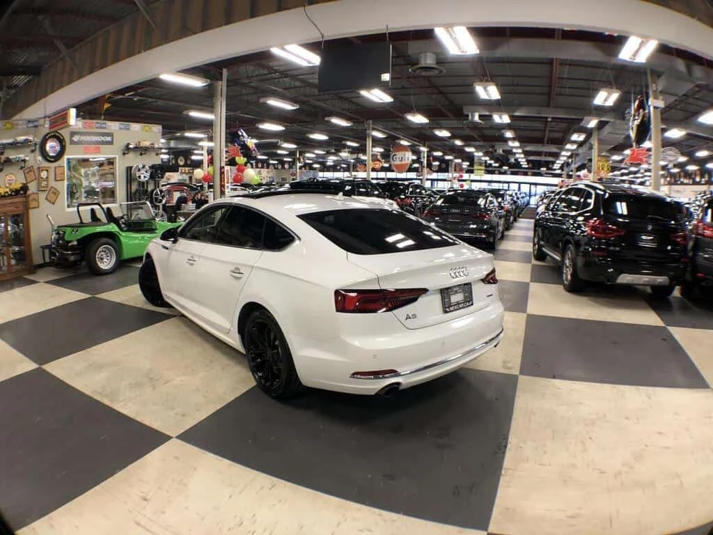 Audi A5 * АВТО КРЕДИТ* ЦЕНА ДО БГ * СЕРВИЗНА ИСТОРИЯ * , снимка 6 - Автомобили и джипове - 53862779