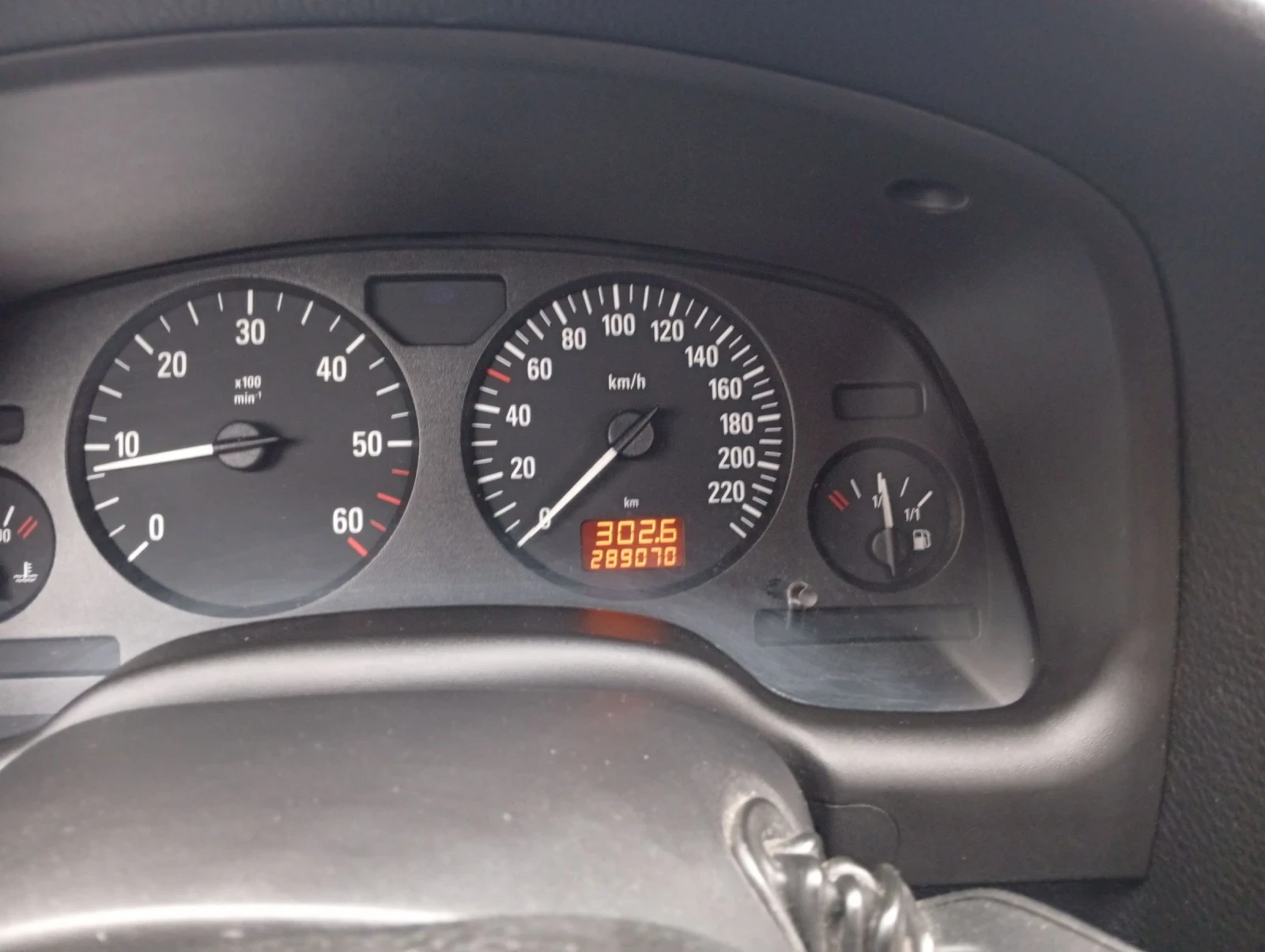 Opel Astra, снимка 6 - Автомобили и джипове - 53956536