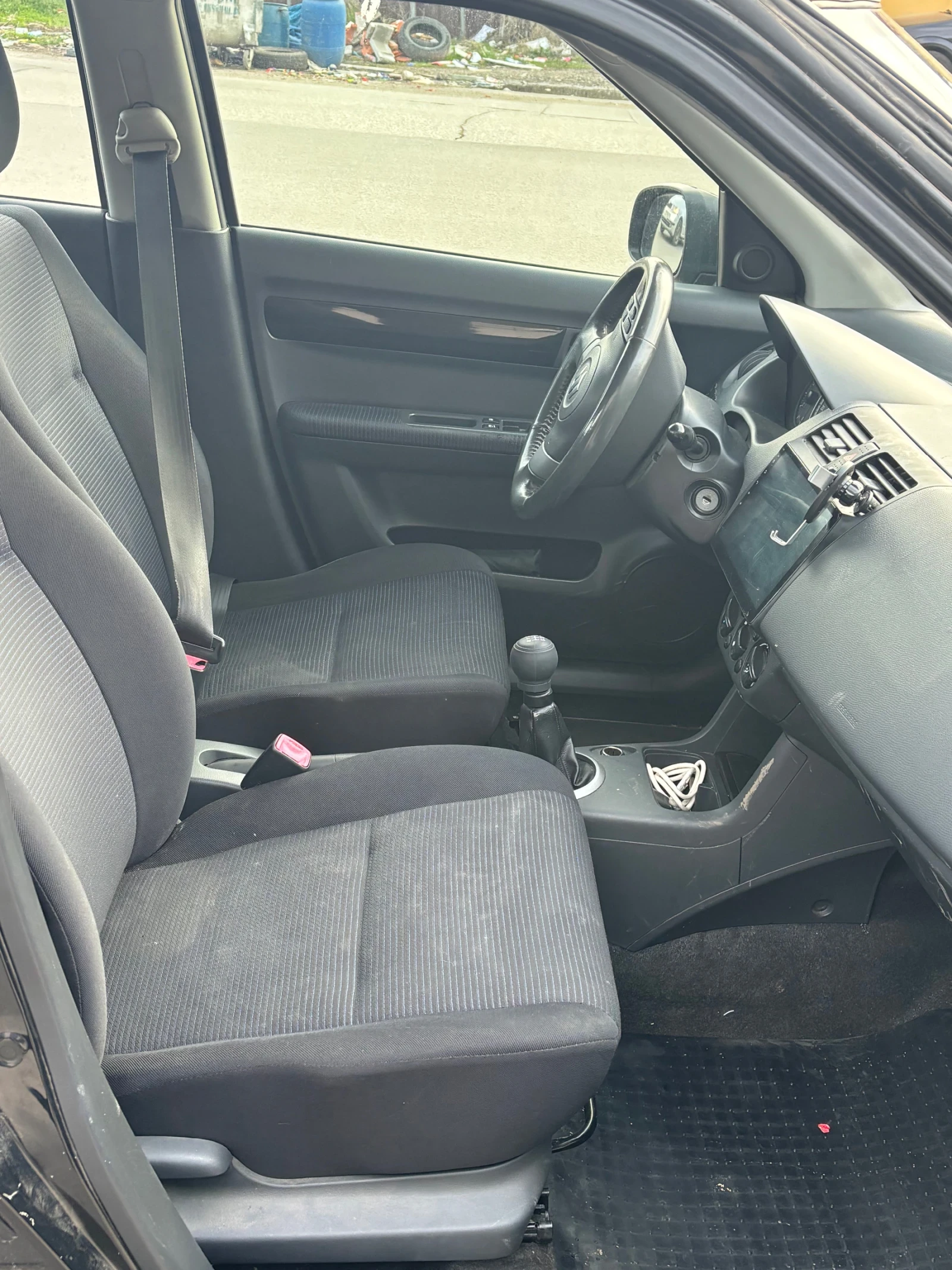 Suzuki Swift 1.3i 90 к.с, снимка 6 - Автомобили и джипове - 54057647