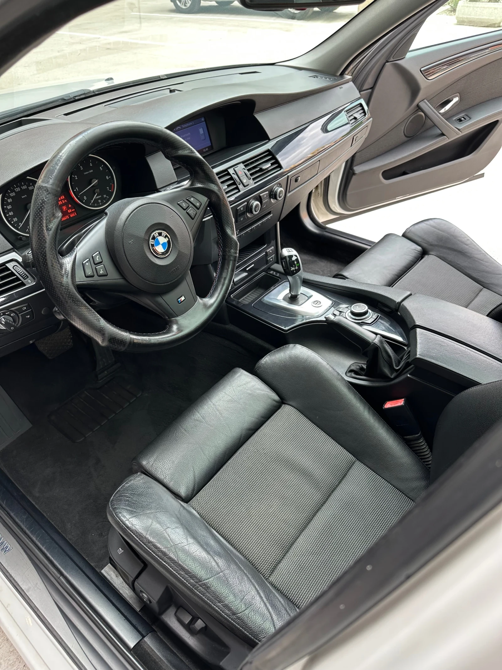 BMW 523 BMW 523i Touring E61 | Head-Up Display | Панорама , снимка 10 - Автомобили и джипове - 55175660