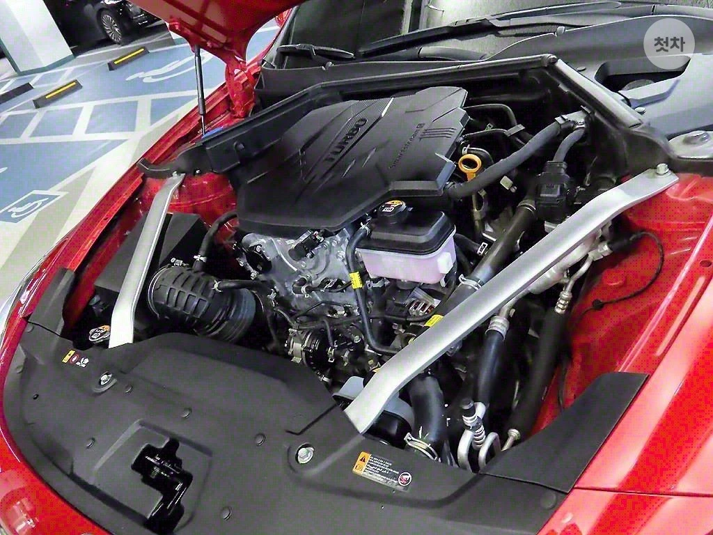 Kia Stinger 2.5 TURBO SPORT+ FULL, снимка 6 - Автомобили и джипове - 55777101