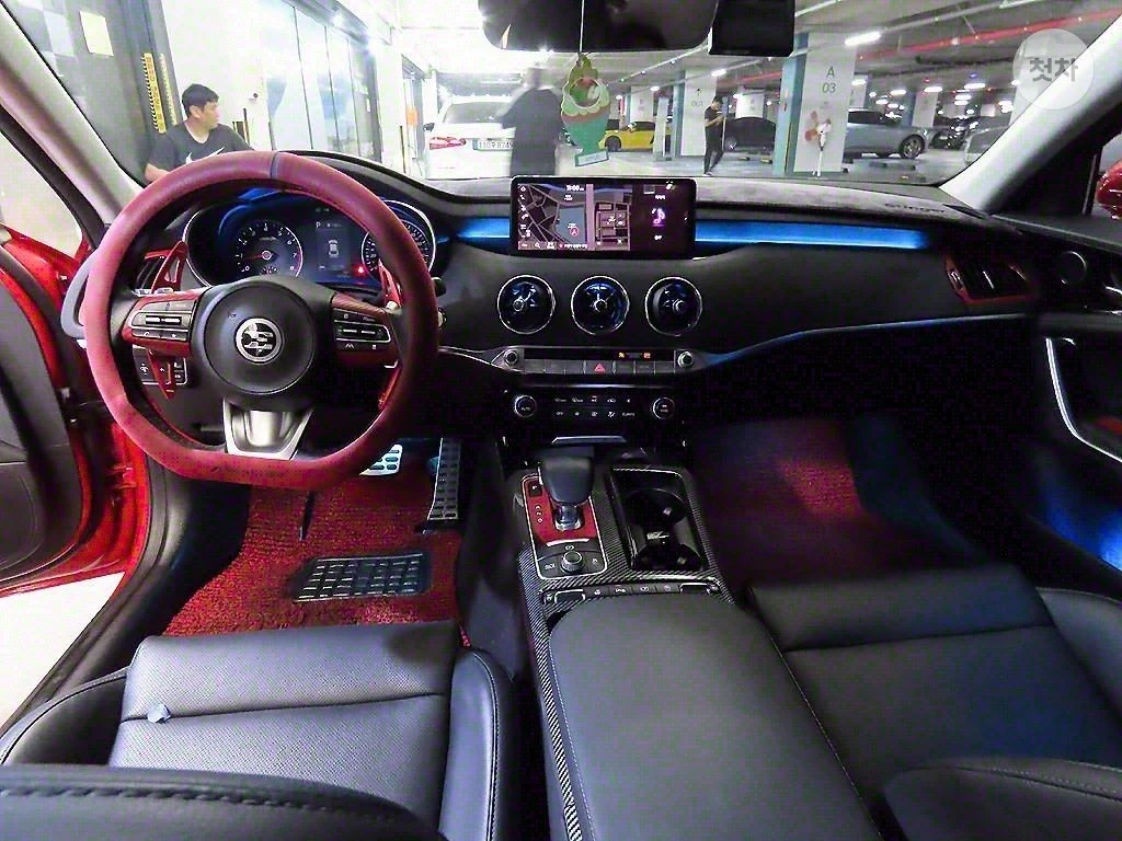 Kia Stinger 2.5 TURBO SPORT+ FULL, снимка 8 - Автомобили и джипове - 55777101