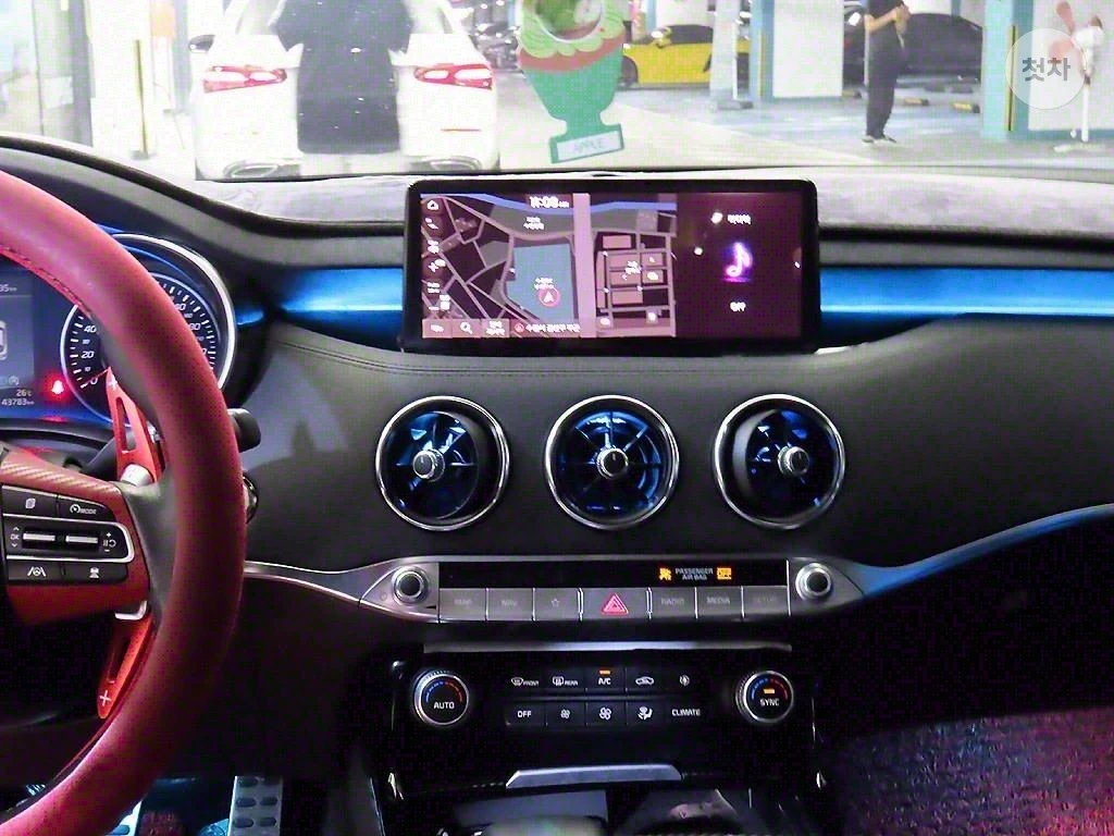 Kia Stinger 2.5 TURBO SPORT+ FULL, снимка 11 - Автомобили и джипове - 55777101