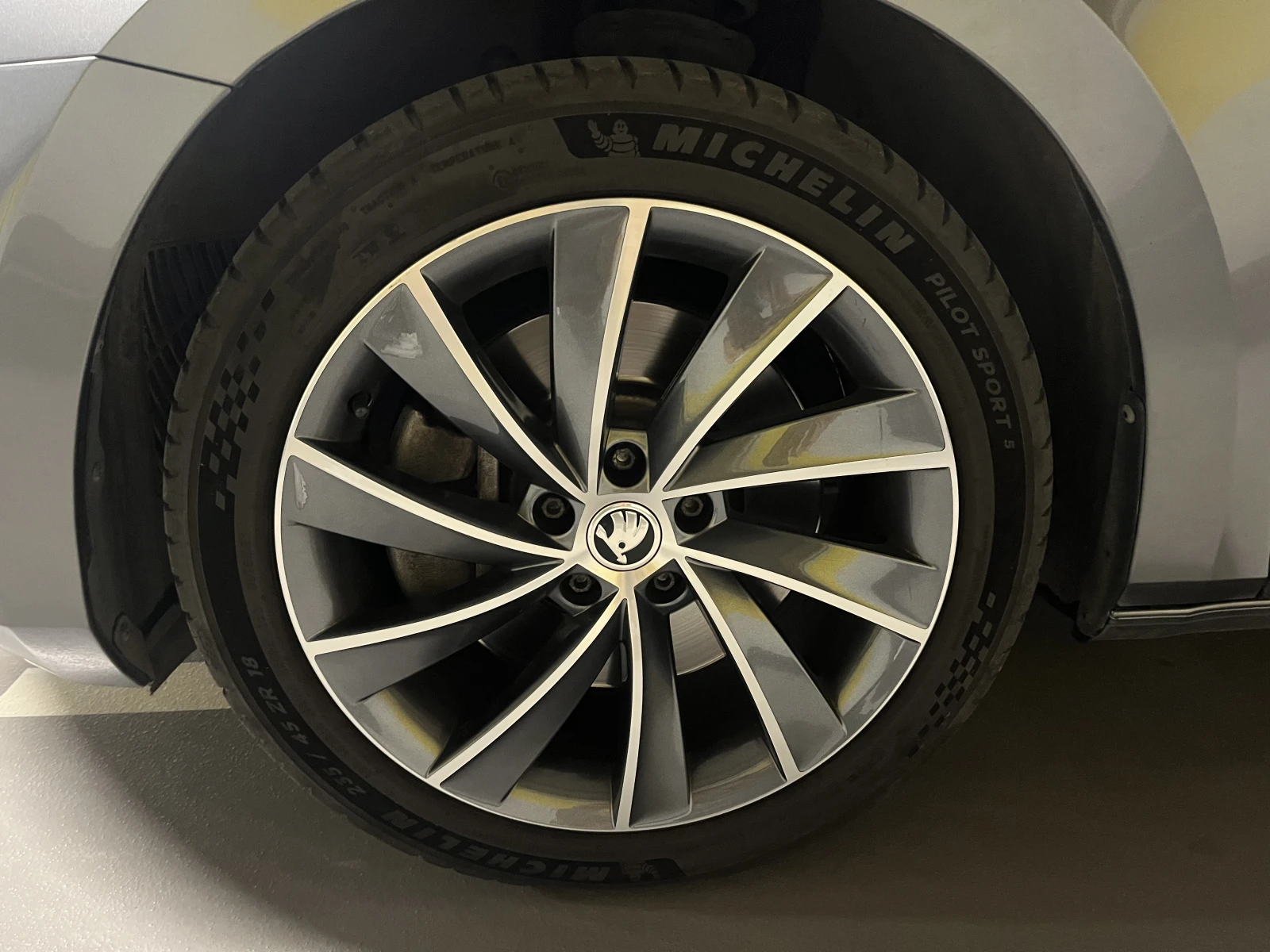 Skoda Superb 2.0 TSI 280 к.с. 4x4, снимка 12 - Автомобили и джипове - 55801462