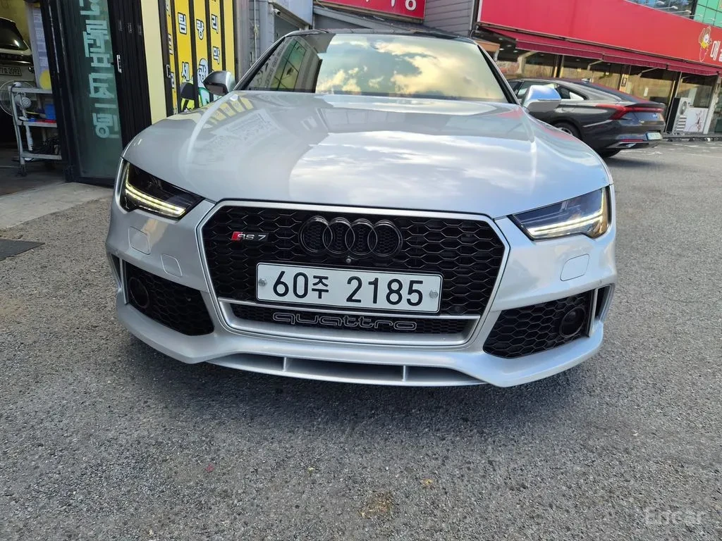 Audi S7 RS7* PACK* КЕРАМИРА* BANG* OLUFSEN* MATRIX* ДИСТРО, снимка 3 - Автомобили и джипове - 55962585