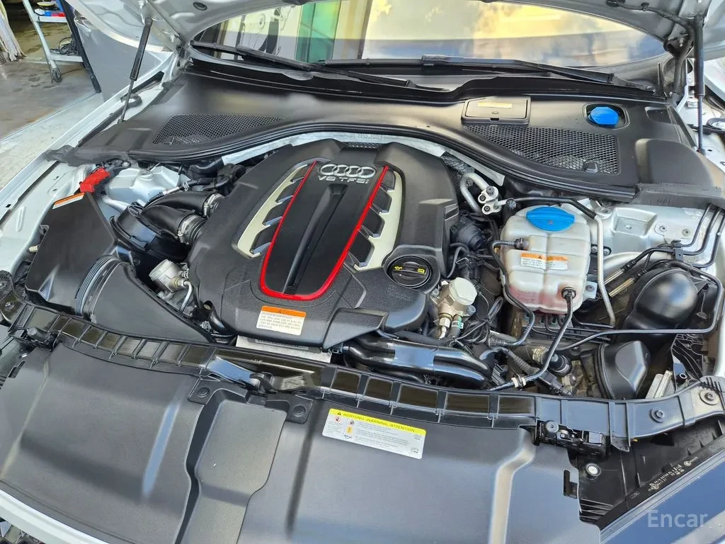Audi S7 RS7* PACK* КЕРАМИРА* BANG* OLUFSEN* MATRIX* ДИСТРО, снимка 15 - Автомобили и джипове - 55962585