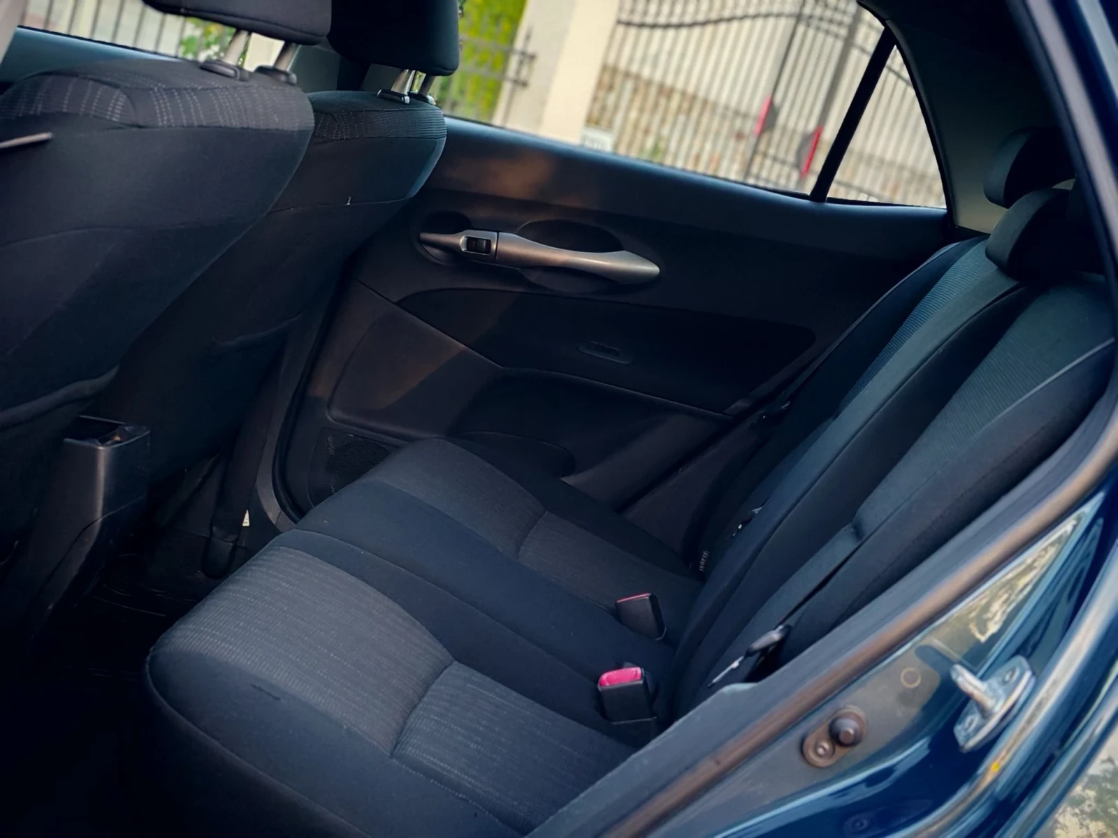 Toyota Auris 1.4D4D(90)* FACELIFT* КЛИМАТРОНИК* НОВ ВНОС* , снимка 15 - Автомобили и джипове - 56074727