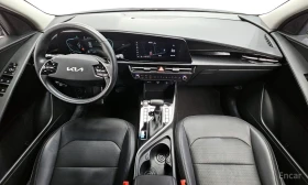 Kia Niro Trendy* ДИГ* ТАБЛО* КАМЕРИ* 360* KEYLESS* ПОДГРЕВ*, снимка 6