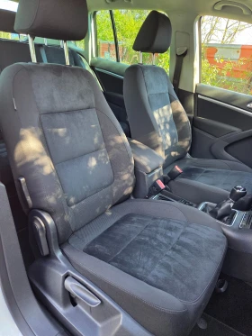 VW Tiguan 2.0TDI Highline* УНИКАЛЕН* , снимка 12