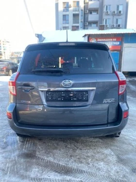 Toyota Rav4 2.2 d 4x4 150 к.с. Автоматик, снимка 3