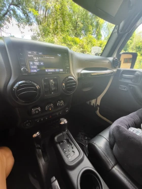 Jeep Wrangler Sahara unlimited | Mobile.bg    9