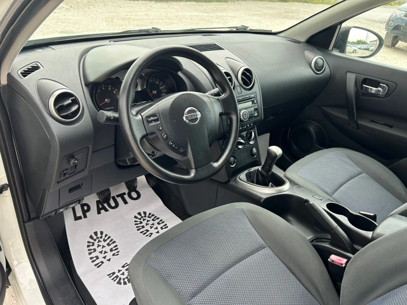 Nissan Qashqai 1.6i 116k.c 115000km, снимка 7 - Автомобили и джипове - 46008716