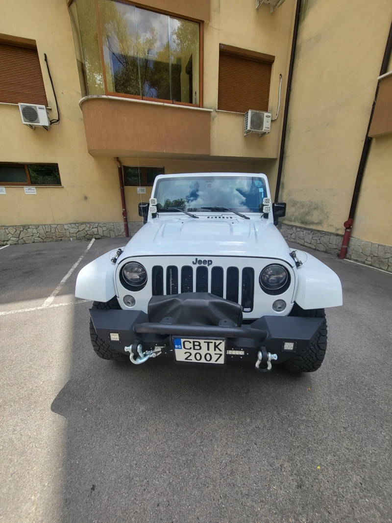 Jeep Wrangler Sahara unlimited, снимка 3 - Автомобили и джипове - 52404560