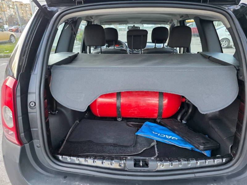 Dacia Duster 1.6i 105 k.c EURO 5 ITALIA , снимка 15 - Автомобили и джипове - 52799768