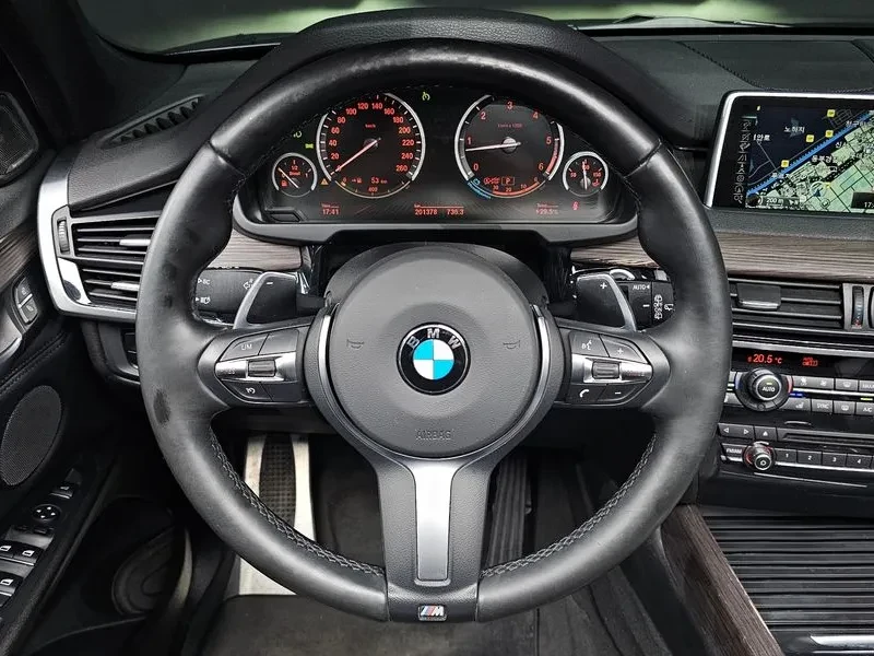 BMW X5 xDrive 40D, снимка 4 - Автомобили и джипове - 55260398