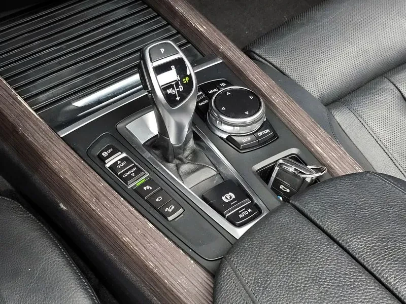 BMW X5 xDrive 40D, снимка 11 - Автомобили и джипове - 55260398