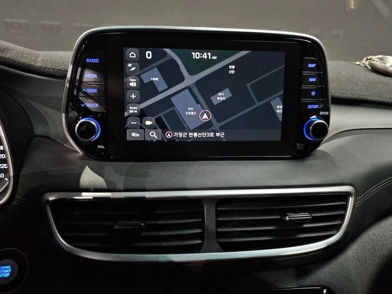 Hyundai Tucson Gasoline 1.6 turbo 2WD| 174к.с., снимка 16 - Автомобили и джипове - 55941249