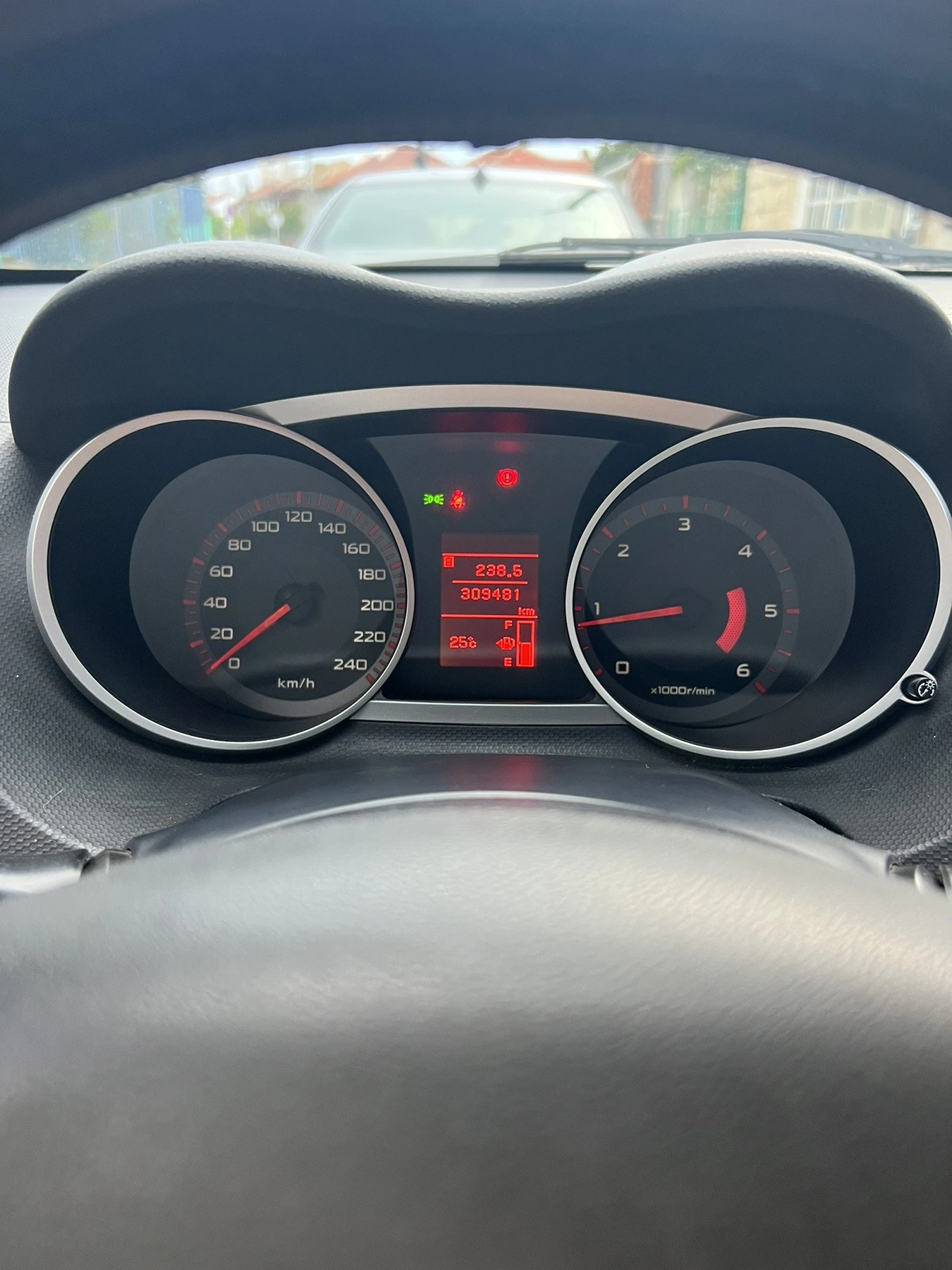 Citroen C-Crosser 2.2 HDI | Mobile.bg � ����������� 16