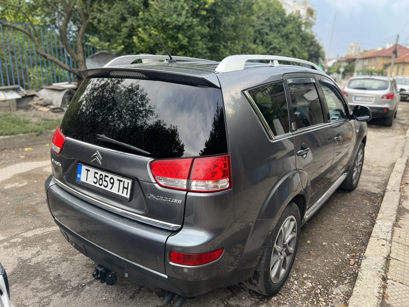 Citroen C-Crosser 2.2 HDI - изображение 4