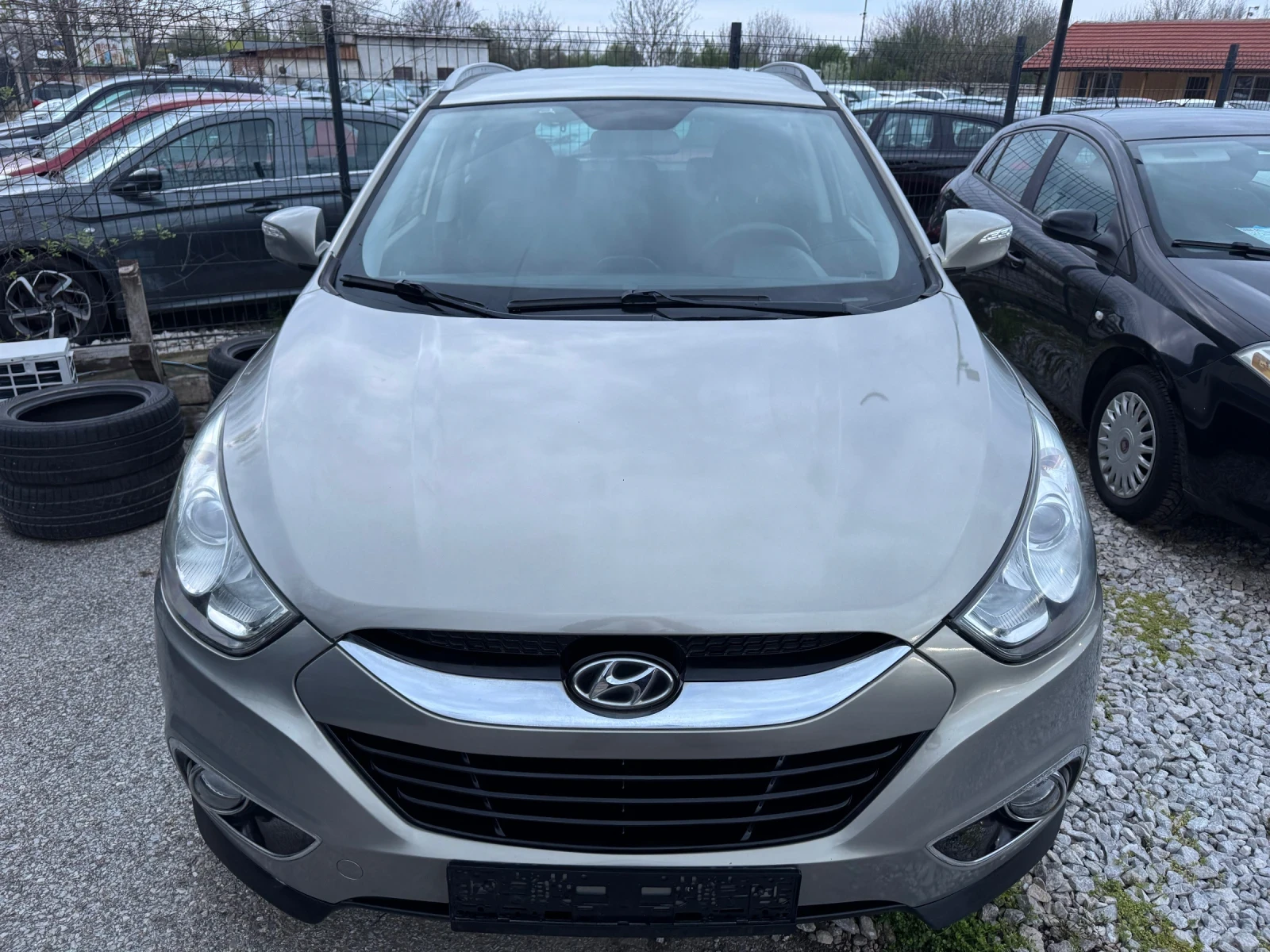 Hyundai IX35 2.0i ГАЗОВ ИНЖЕКЦИОН КЛИМА - изображение 3