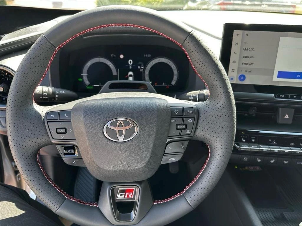 Toyota C-HR 2.0 HEV GR SPORT 4X4 PREMIERE EDITION НАЛИЧНА!!! - изображение 8