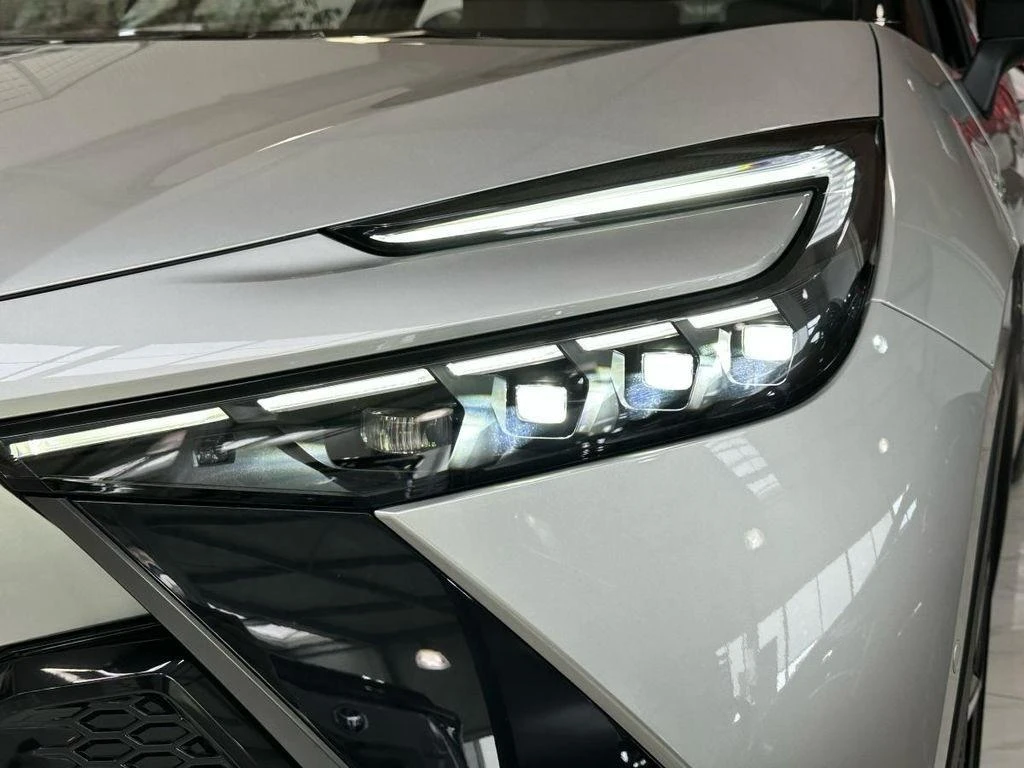 Toyota C-HR 2.0 HEV GR SPORT 4X4 PREMIERE EDITION НАЛИЧНА!!! - изображение 6