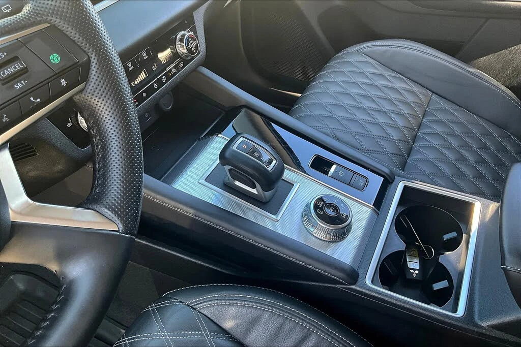 Mitsubishi Outlander GT * PANO* HEAD-UP* 360CAM* BLINDSPOT*  | Mobile.bg   11