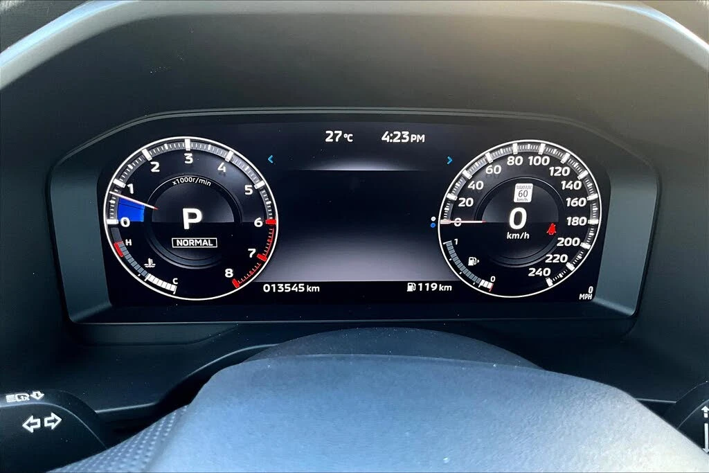 Mitsubishi Outlander GT ПОДГРЕВ* PANO* HEAD-UP* 360CAM* BLINDSPOT*  - изображение 9