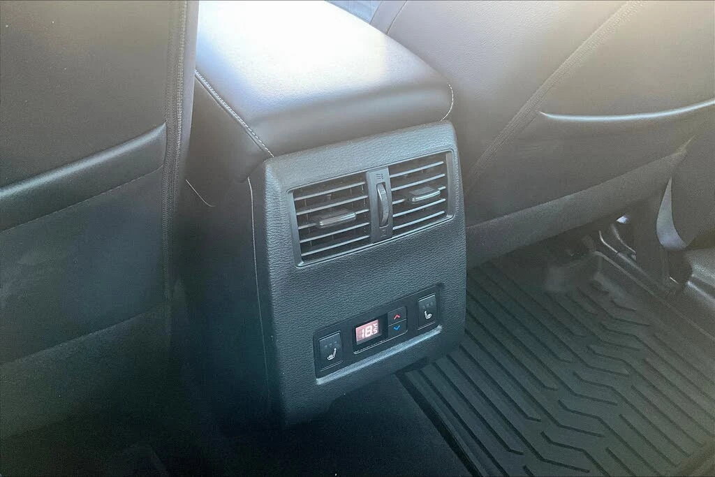 Mitsubishi Outlander GT * PANO* HEAD-UP* 360CAM* BLINDSPOT*  | Mobile.bg   16