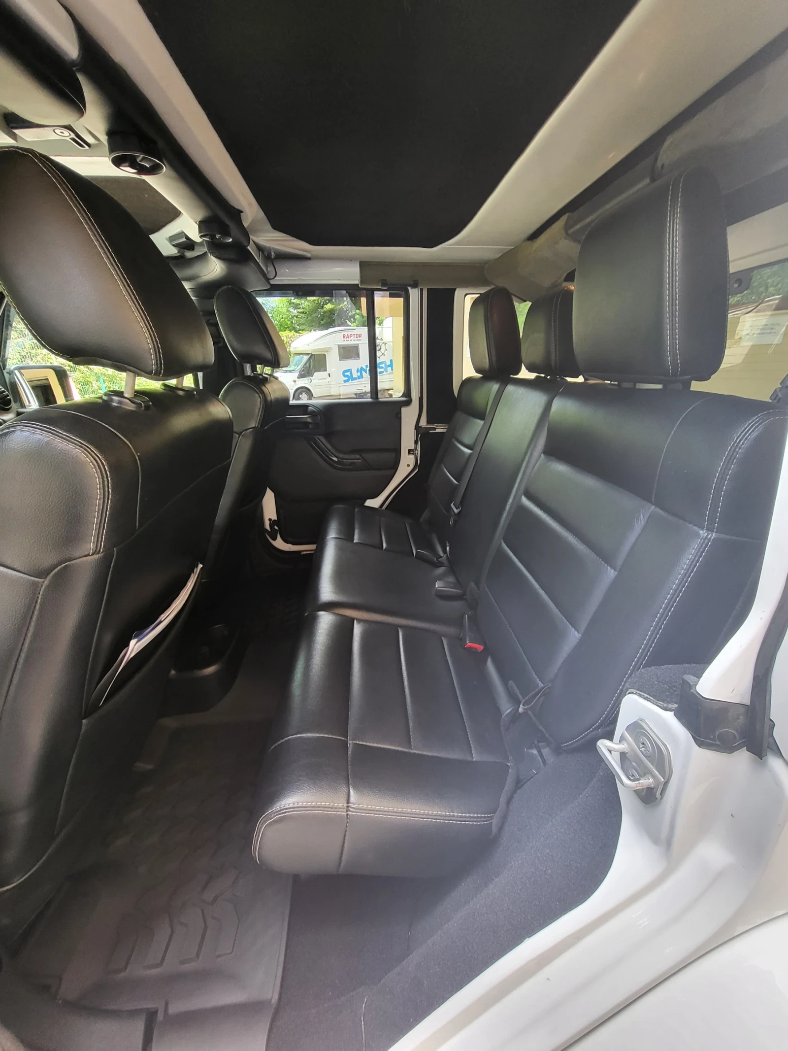 Jeep Wrangler Sahara unlimited | Mobile.bg   8