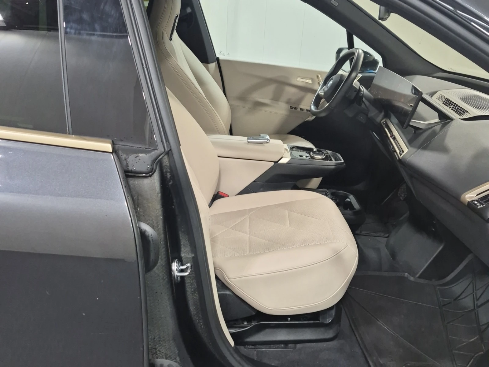 BMW iX xDrive50i | Mobile.bg � ����������� 8