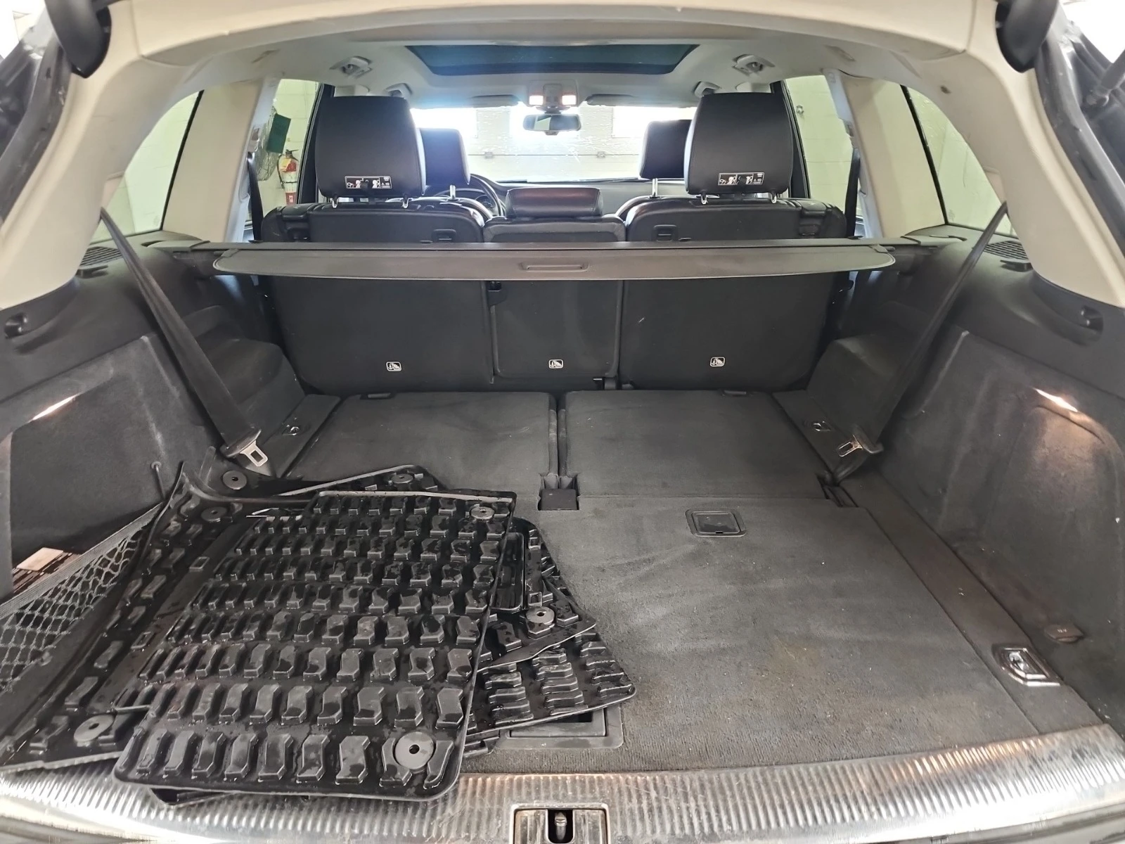 Audi Q7 3.0T SPORT | 7 ����� | ������ | �������� ������� | | Mobile.bg � ����������� 15