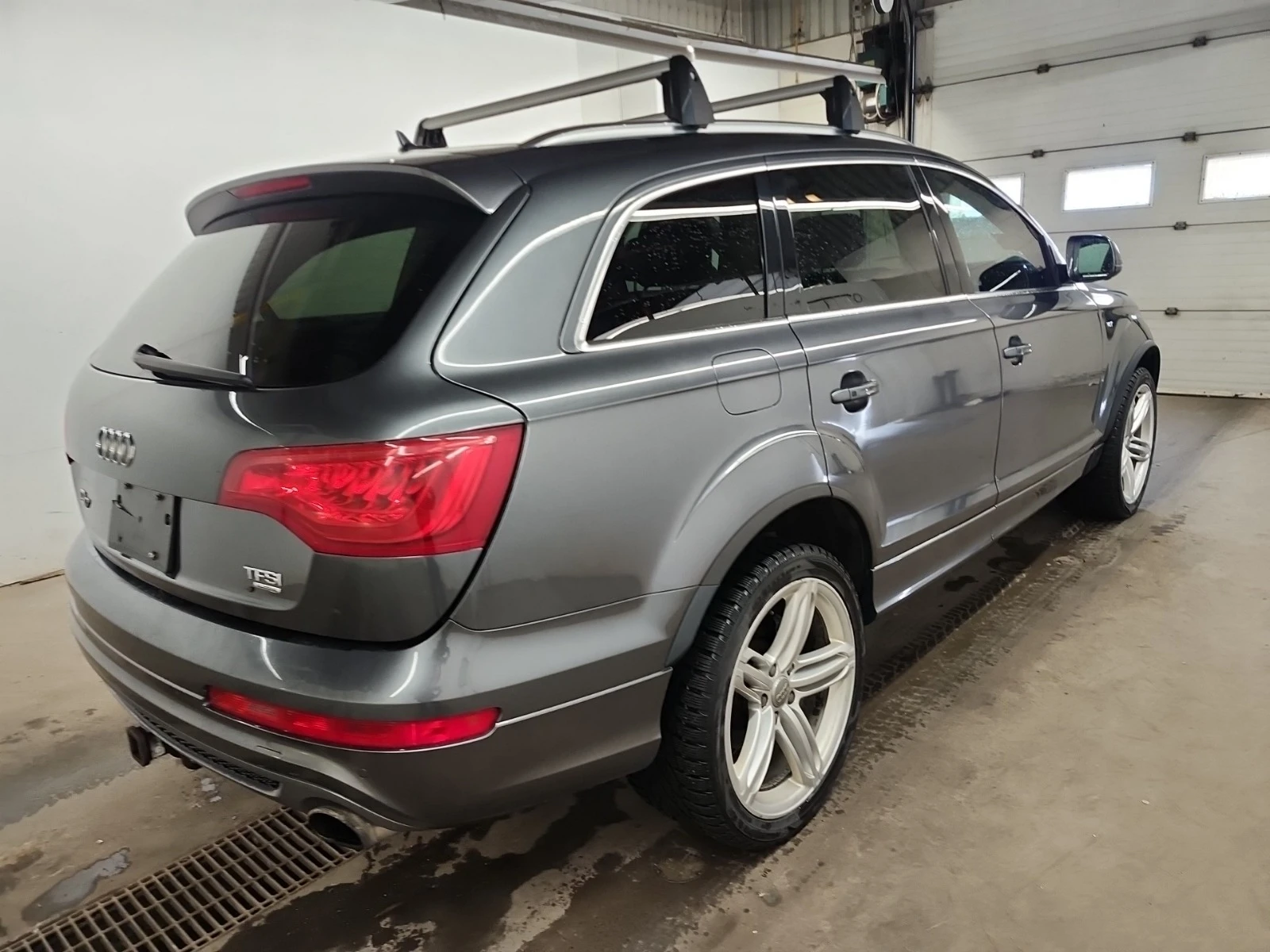 Audi Q7 3.0T SPORT | 7 МЕСТА | КАМЕРА | СЕРВИЗНА ИСТОРИЯ | - изображение 3