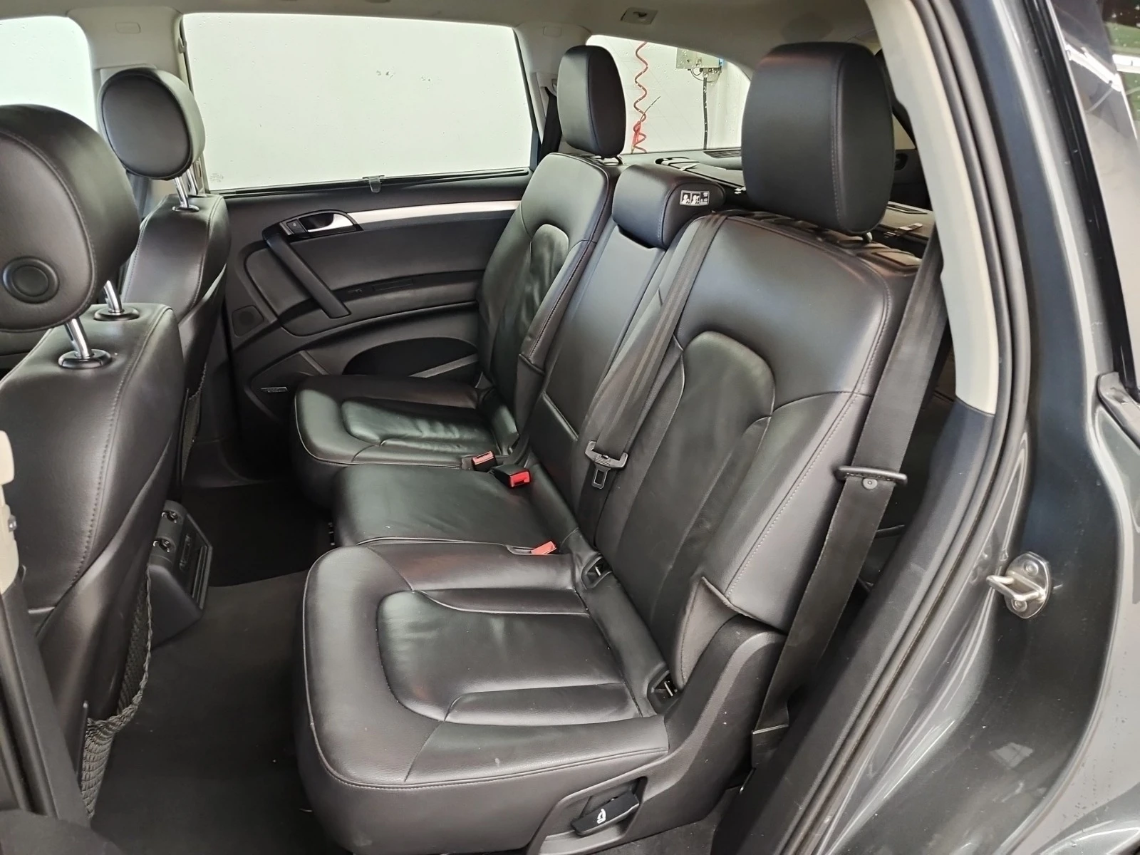 Audi Q7 3.0T SPORT | 7 ����� | ������ | �������� ������� | | Mobile.bg � ����������� 12