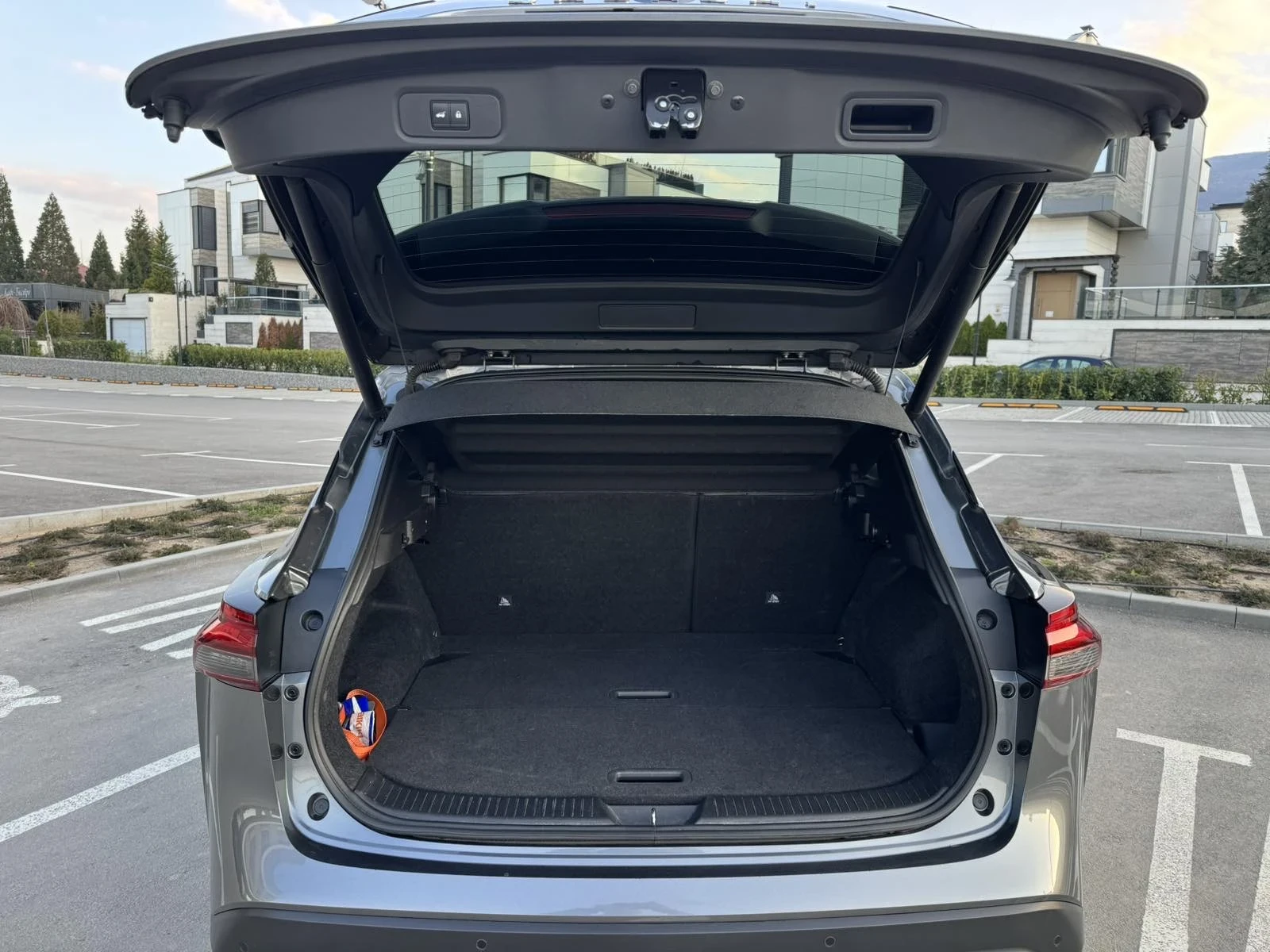 Nissan Qashqai TEKNA+ DINAMIC MESSAGE!!! FUL FUL FUL!!!, снимка 14 - Автомобили и джипове - 54176296