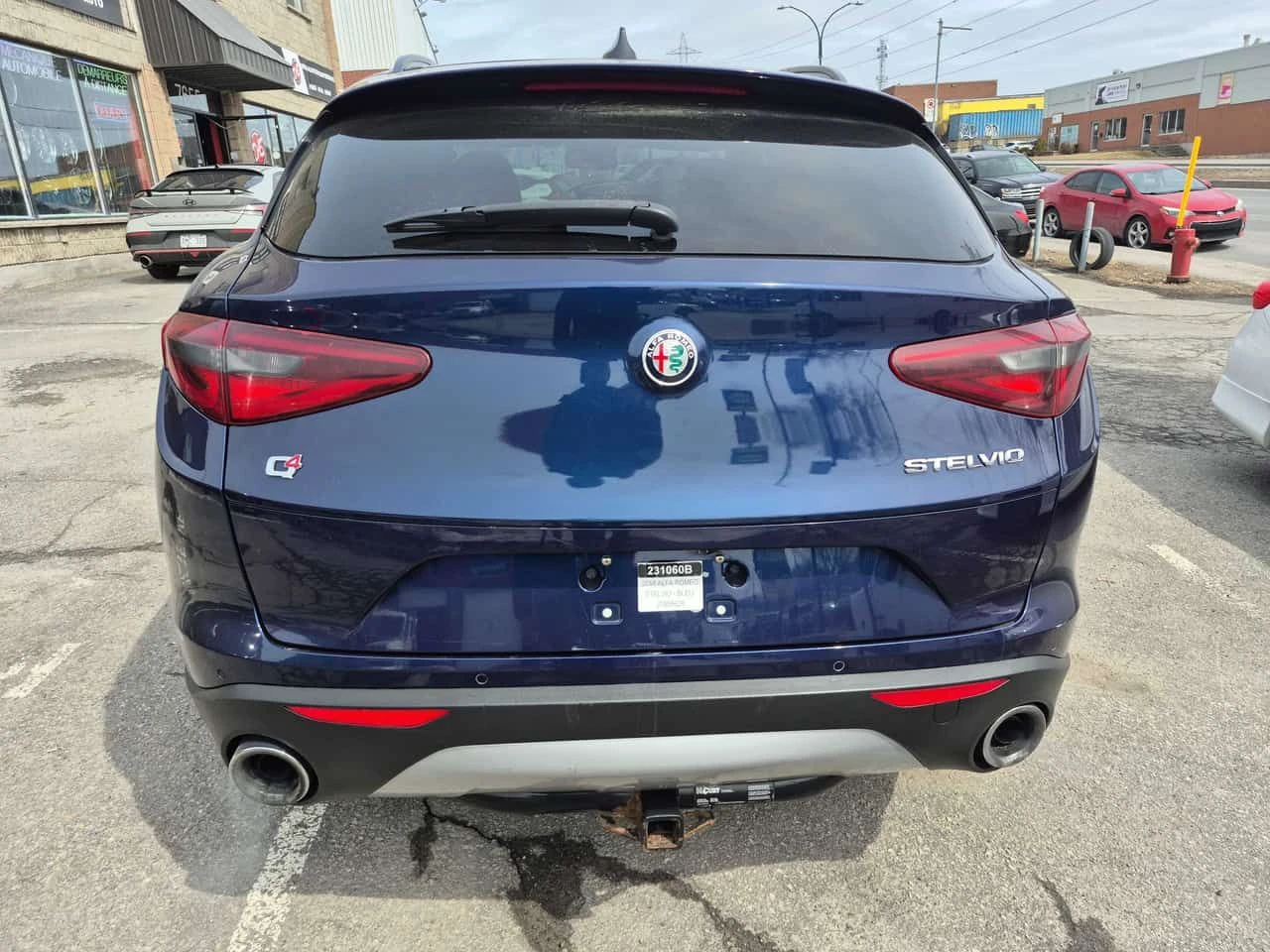 Alfa Romeo Stelvio  Sport /CAMERA/Harman Kardon , снимка 4 - Автомобили и джипове - 54080081