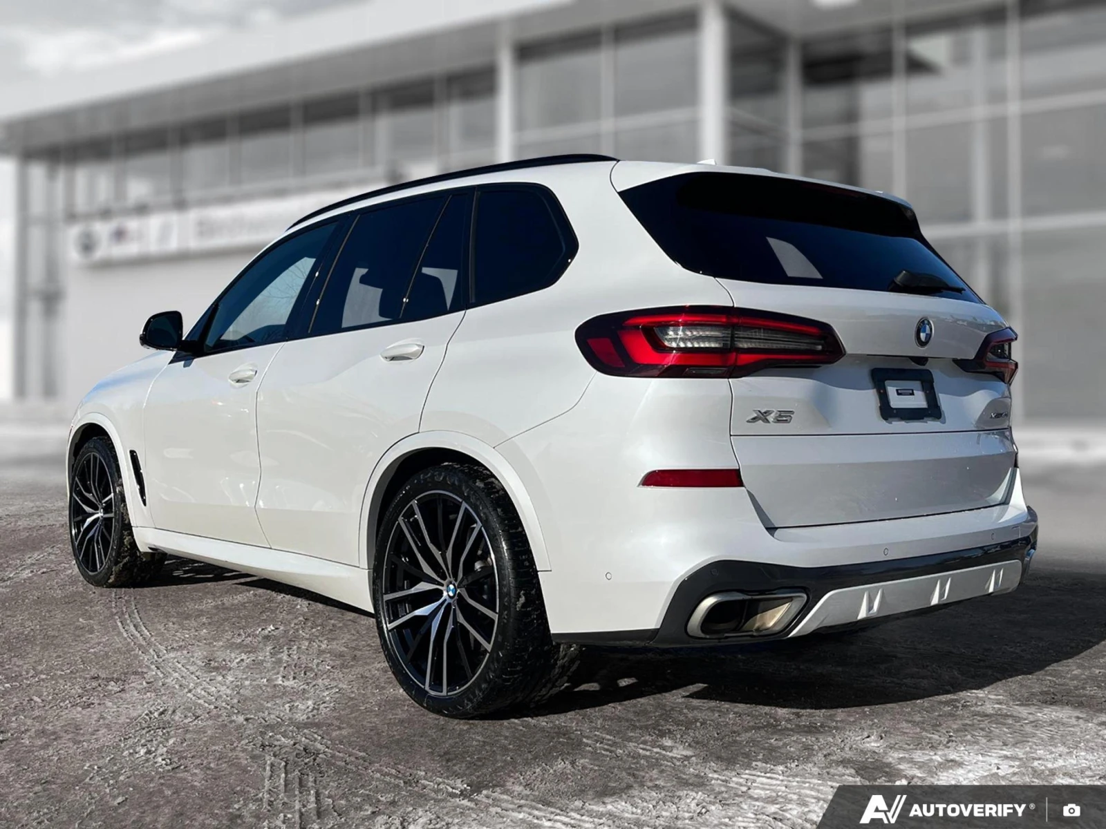 BMW X5 40i xDrive M-sport, снимка 3 - Автомобили и джипове - 54092610