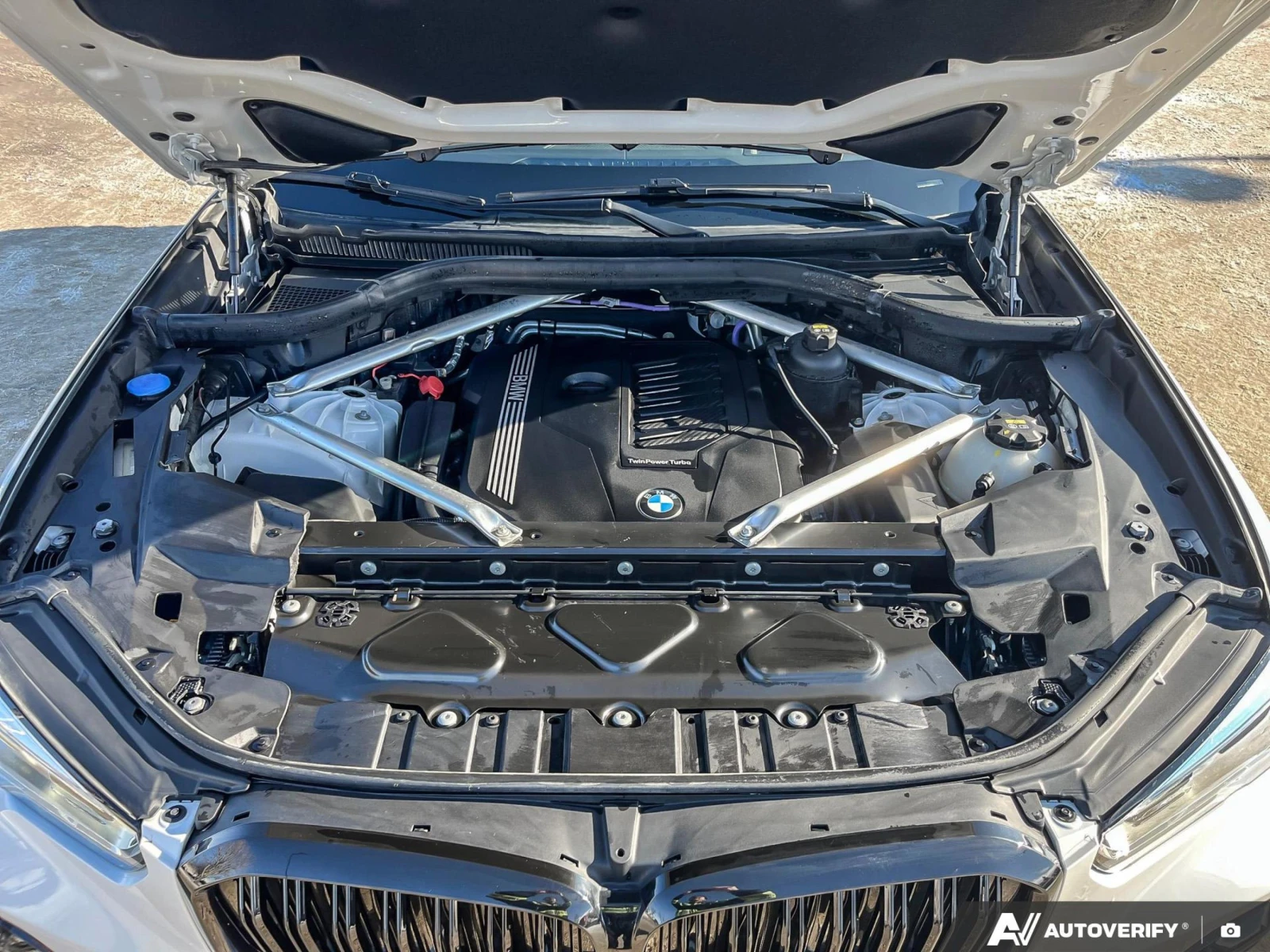 BMW X5 40i xDrive M-sport, снимка 16 - Автомобили и джипове - 54092610