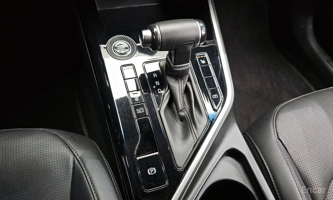 Kia Niro Trendy* ДИГ* ТАБЛО* КАМЕРИ* 360* KEYLESS* ПОДГРЕВ*, снимка 10 - Автомобили и джипове - 54214874