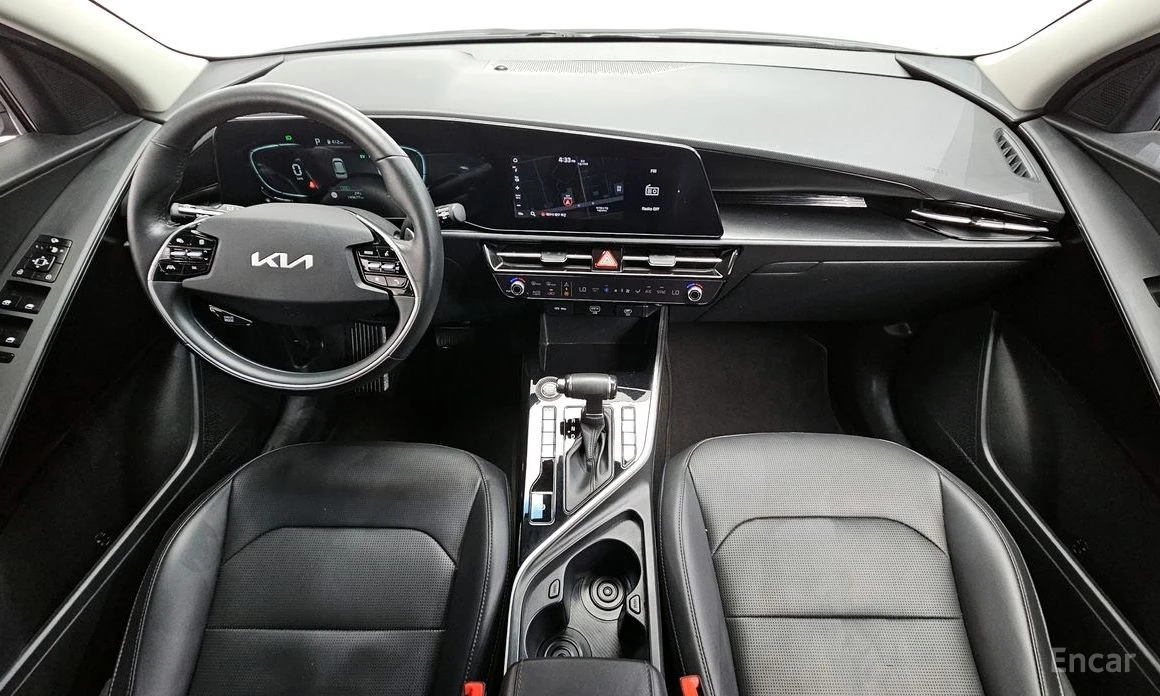 Kia Niro Trendy* ДИГ* ТАБЛО* КАМЕРИ* 360* KEYLESS* ПОДГРЕВ*, снимка 6 - Автомобили и джипове - 54214874