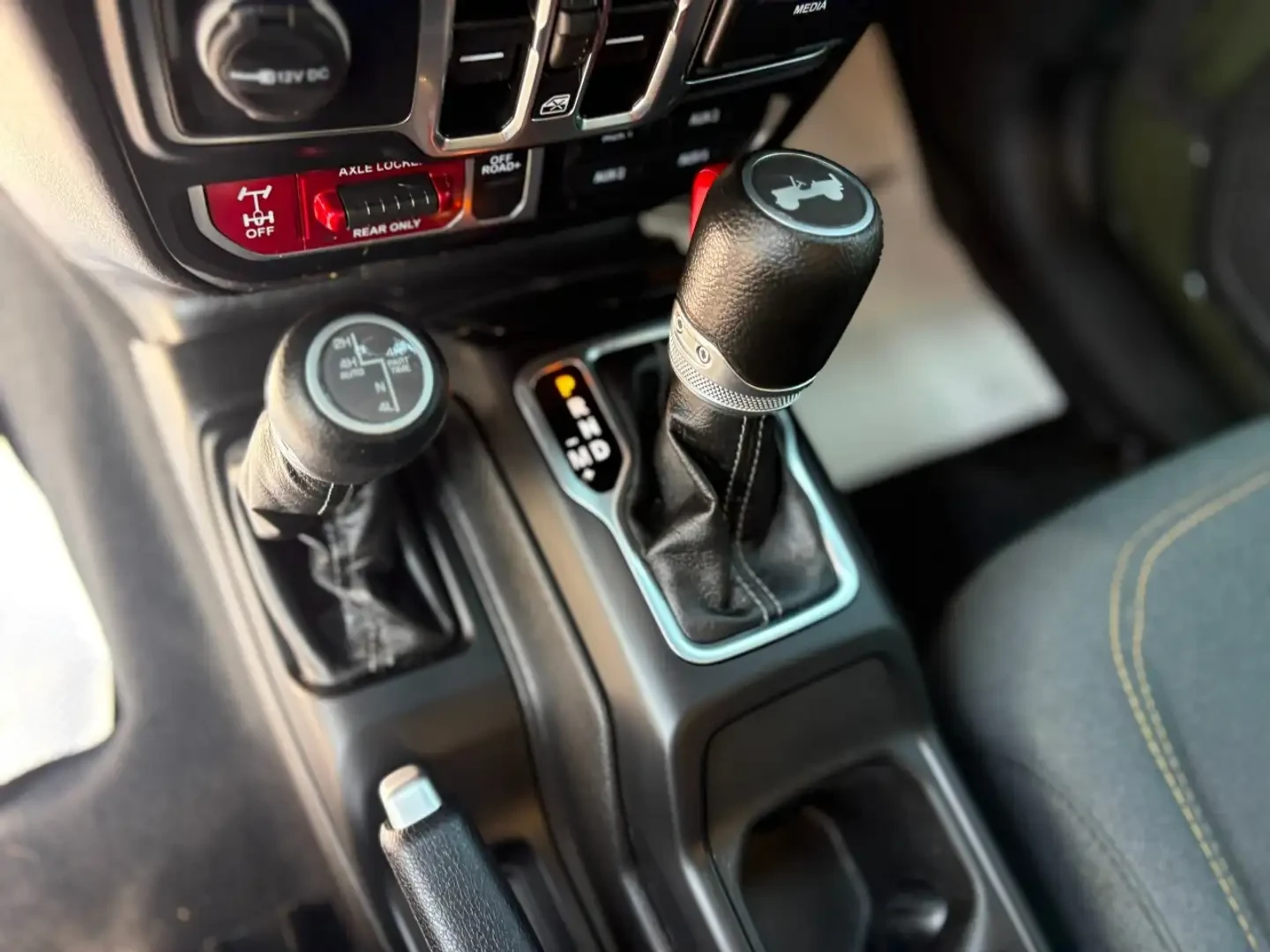 Jeep Wrangler Wrangler 4xe, снимка 12 - Автомобили и джипове - 55101218