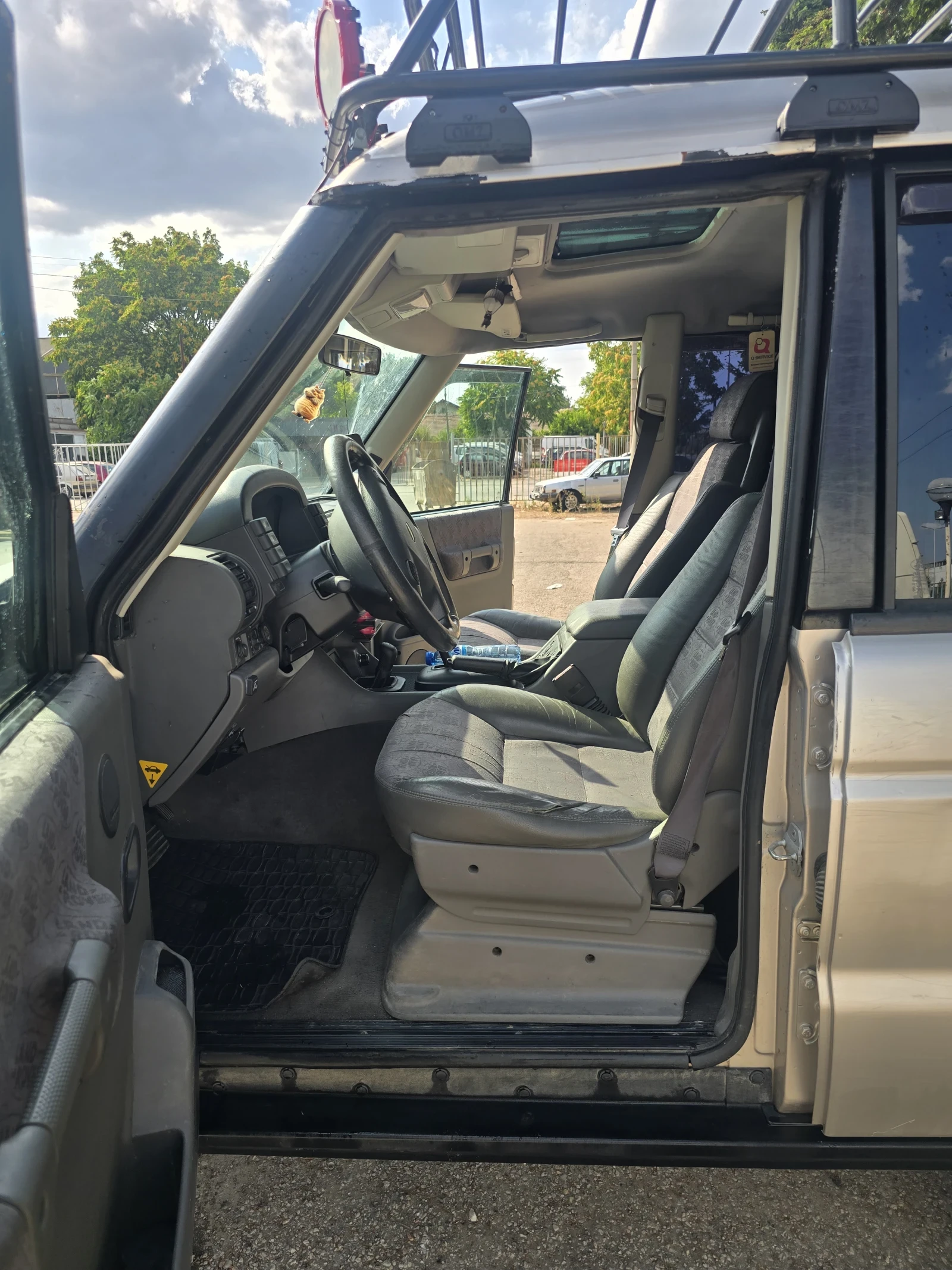 Land Rover Discovery, снимка 12 - Автомобили и джипове - 55656193
