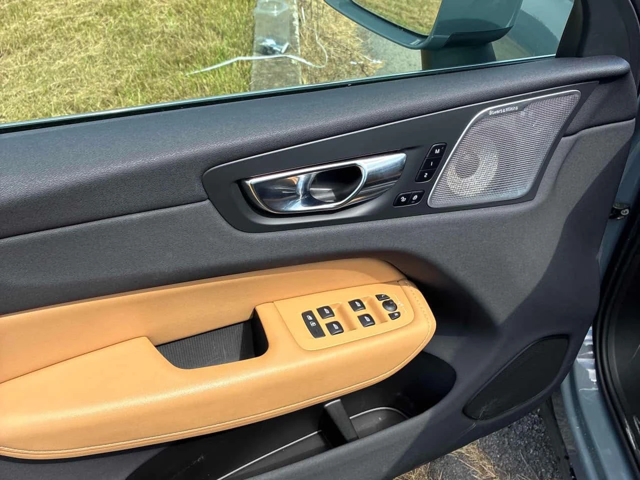Volvo XC60 * Inscription * CARFAX * ����� �� ����������� | Mobile.bg � ����������� 11